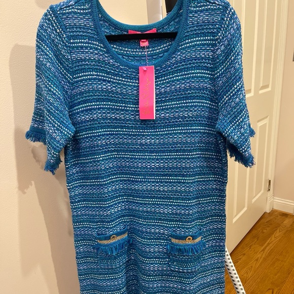 Lilly Pulitzer Beckington Sweater Dress size Medium NWT - Picture 2 of 5